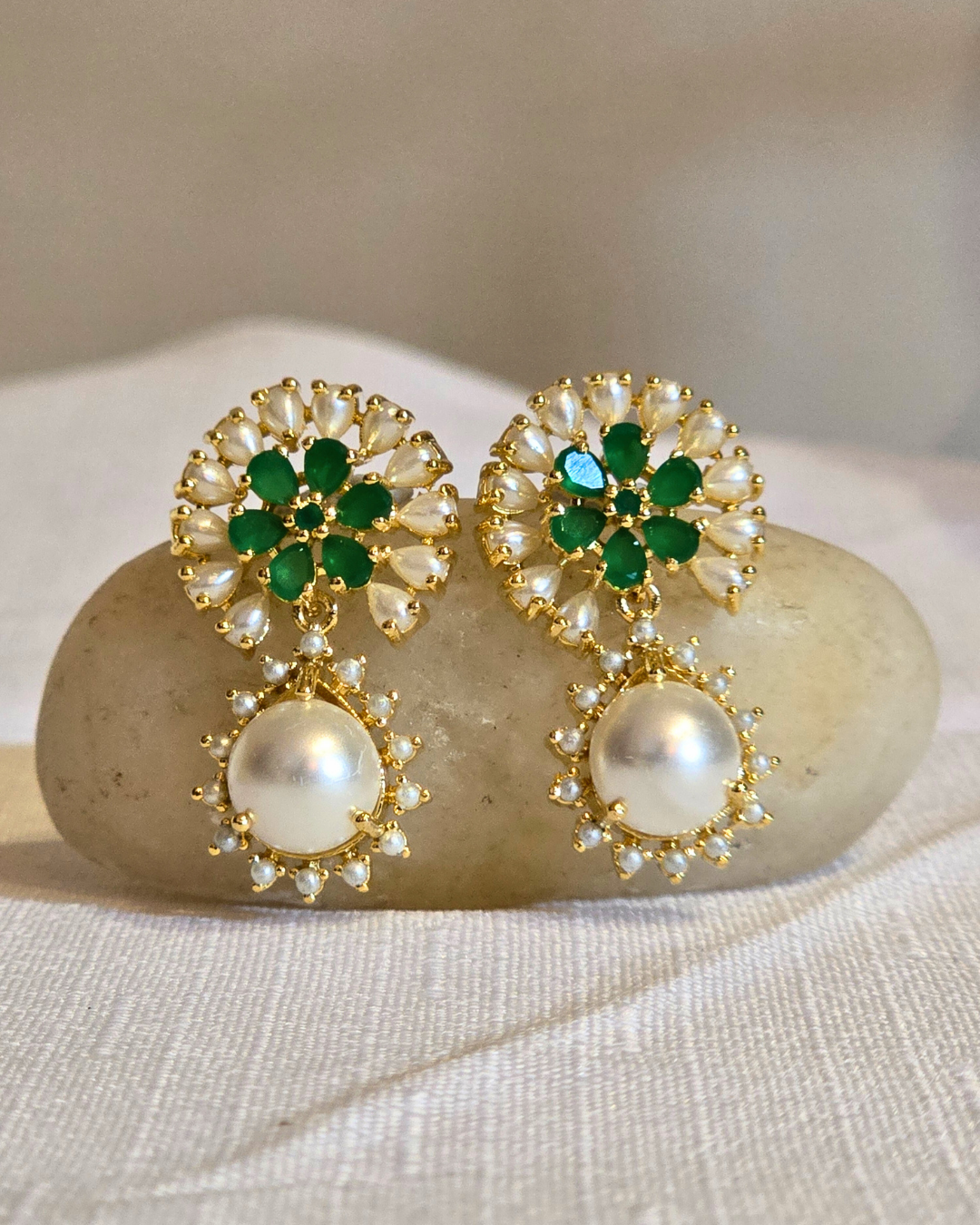 Janvi - Green Earrings
